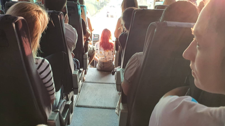 Вака изгледа автобуски превоз Велес-Скопје во 21 век: Маја Лазарова одлучи да не молчи