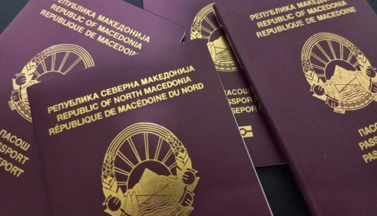 Ќе мора да си платат! Еве како можат да се вратат дома Македонците со стар пасош